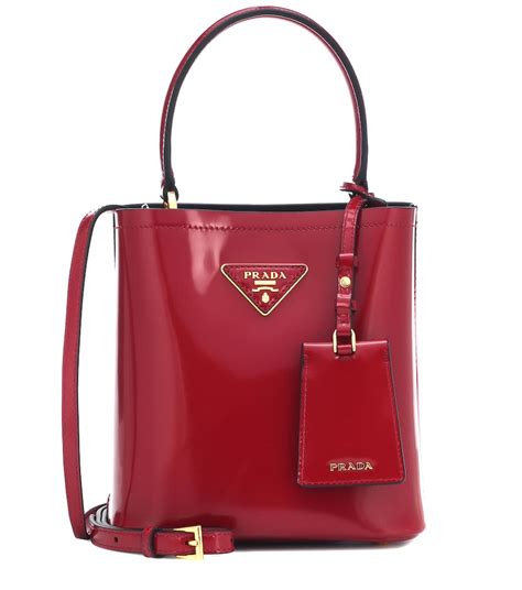 does Prada make bags in turkey